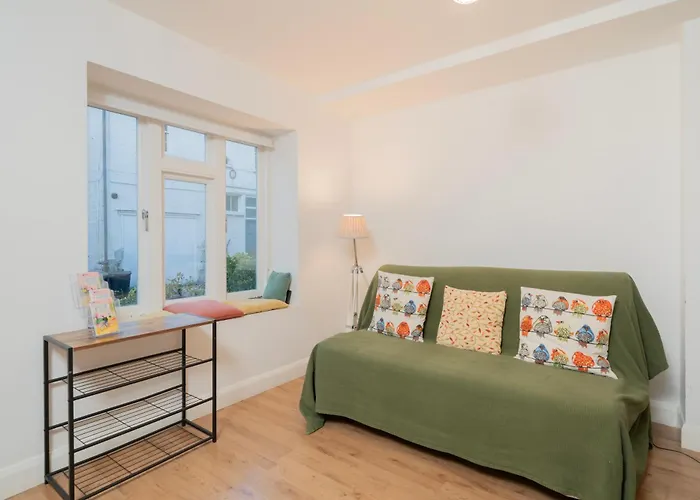 Modern One Bedroom Flat In Central London
